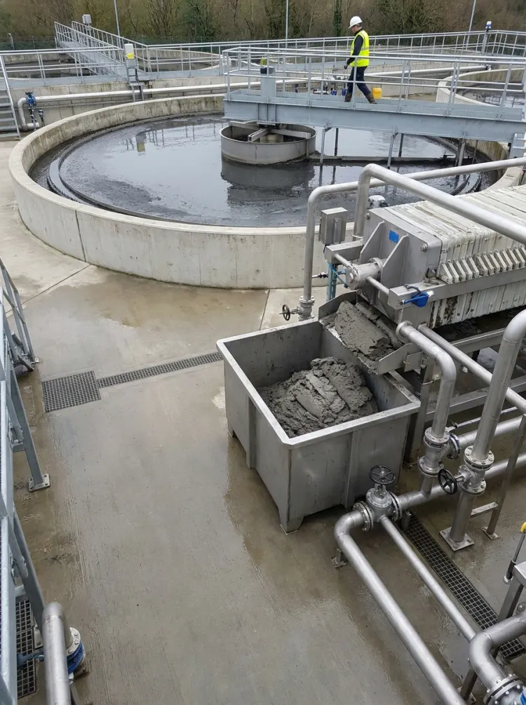 Vasca di trattamento di liquidi e fanghi industriali